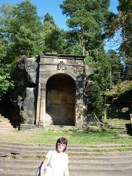 img00008.jpg