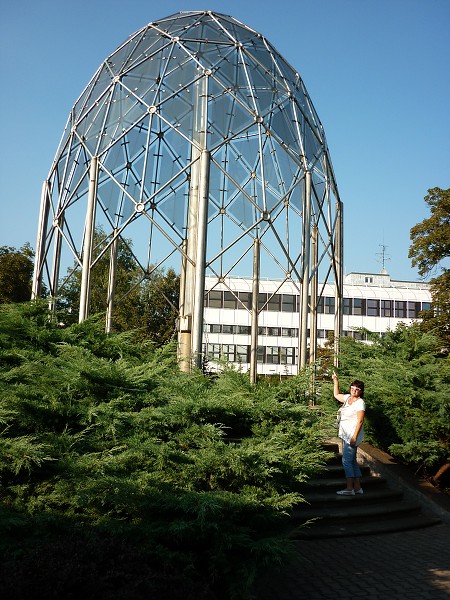 img00017.jpg